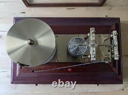 7 day Barograph in mahogany case with Metform 4237 stationary