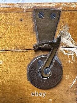 Antique Metallurgical Chemical Set in Original Wooden Box