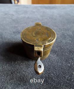 Antique Troy Nesting Bucket Cup Weights Apothecary Chemist. Pile de Charlmagne