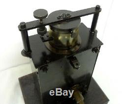 Antique XIX Century Superb Quality French Lab Wind Up Motor Engine Clockwork See