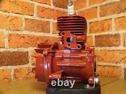 Cutaway Engine, 2 Stroke Engine, Display Engine, Sectioned Engine