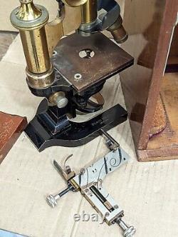 Old Vintage LEITZ WETZLAR Microscope In Wooden Box