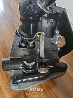 Rosalind Franklin British chemist Bactil binocular microscope 1950s