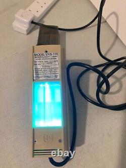 UltraViolet Mineralight Lamp UVS model UVS-11E Vintage Condition