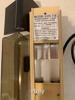 UltraViolet Mineralight Lamp UVS model UVS-11E Vintage Condition